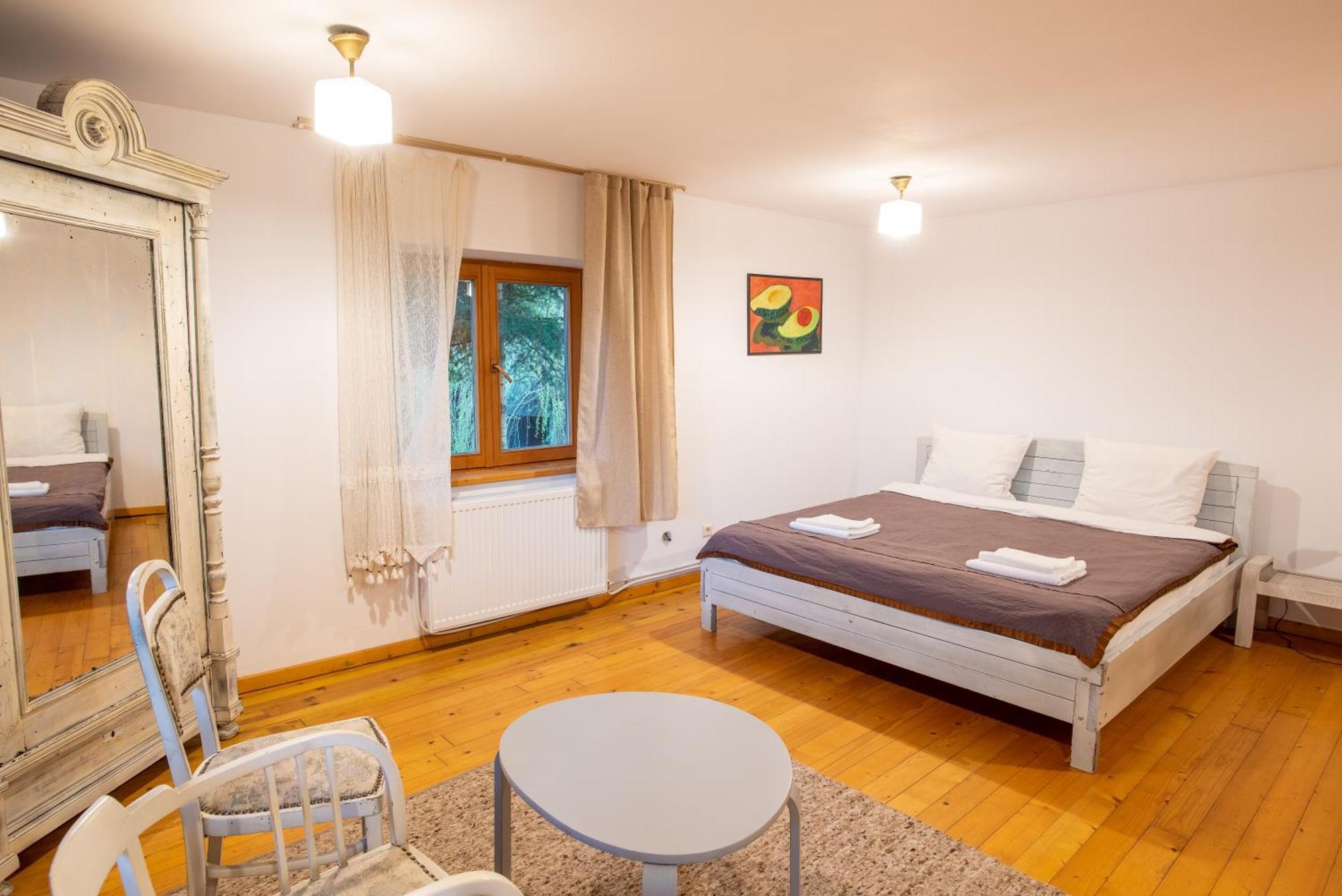 Pensiunea Casa Bunicilor Mînăstirea Humorului 部屋 写真