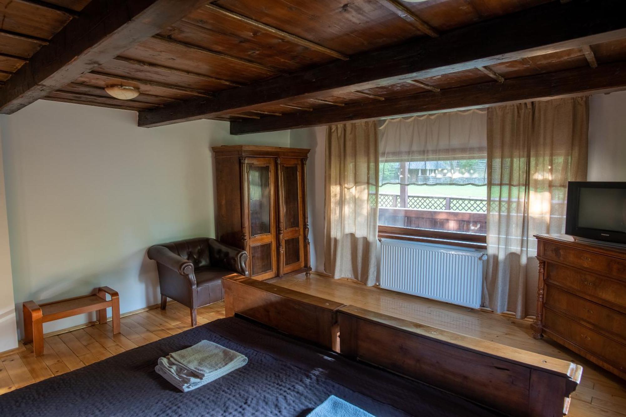 Pensiunea Casa Bunicilor Mînăstirea Humorului 部屋 写真